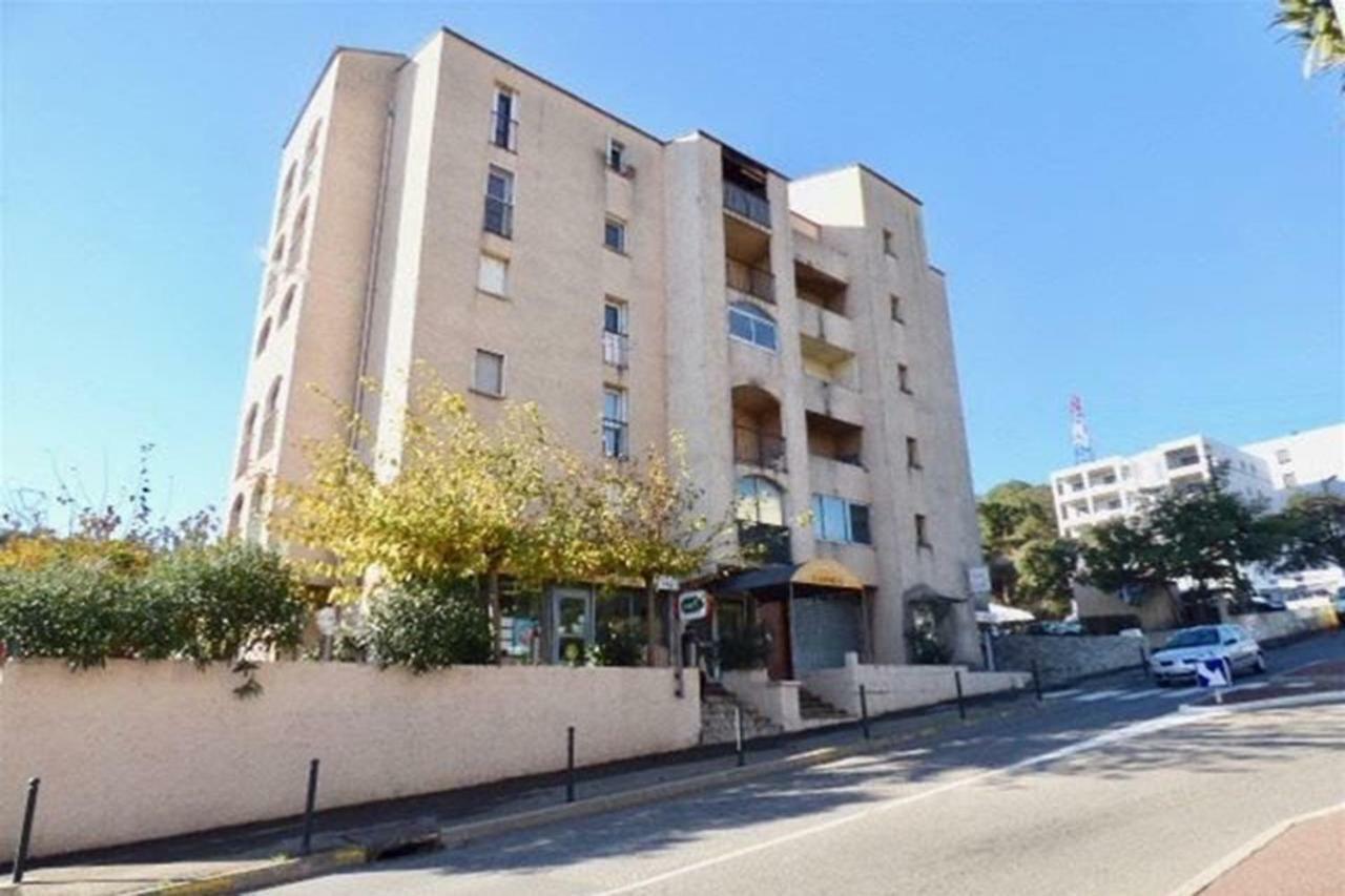 Offre Special Bastia Proche Centre Parking Eksteriør billede